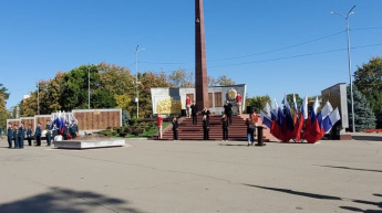 4 октября на площади Победы, состоялось торжественное мероприятие посвящённое Дню призывника.